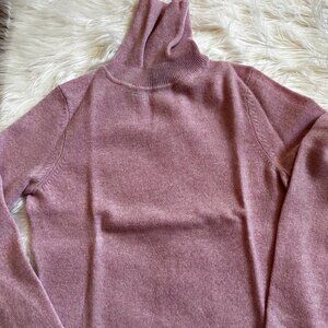 NWOT Charter Club Women's Cashmere Turtleneck in Size S